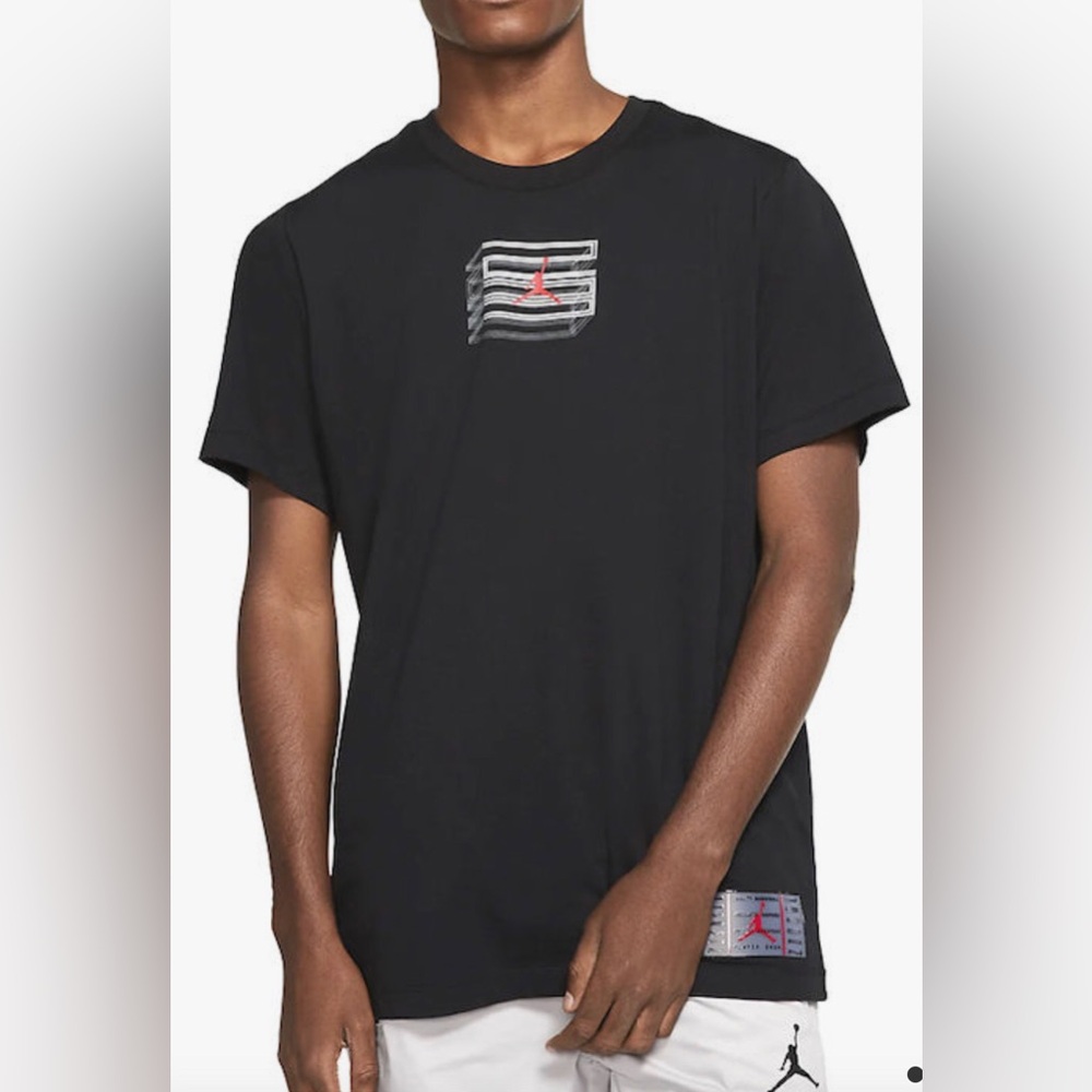 T-SHIRT - Men's Jordan AJ11 "23" Short Sleeve T-Shirt In Black/White/Red. XL